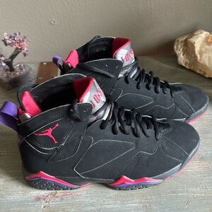 Air Jordan 7 Retro Raptor (2012) 304775-018 Size 9 US.